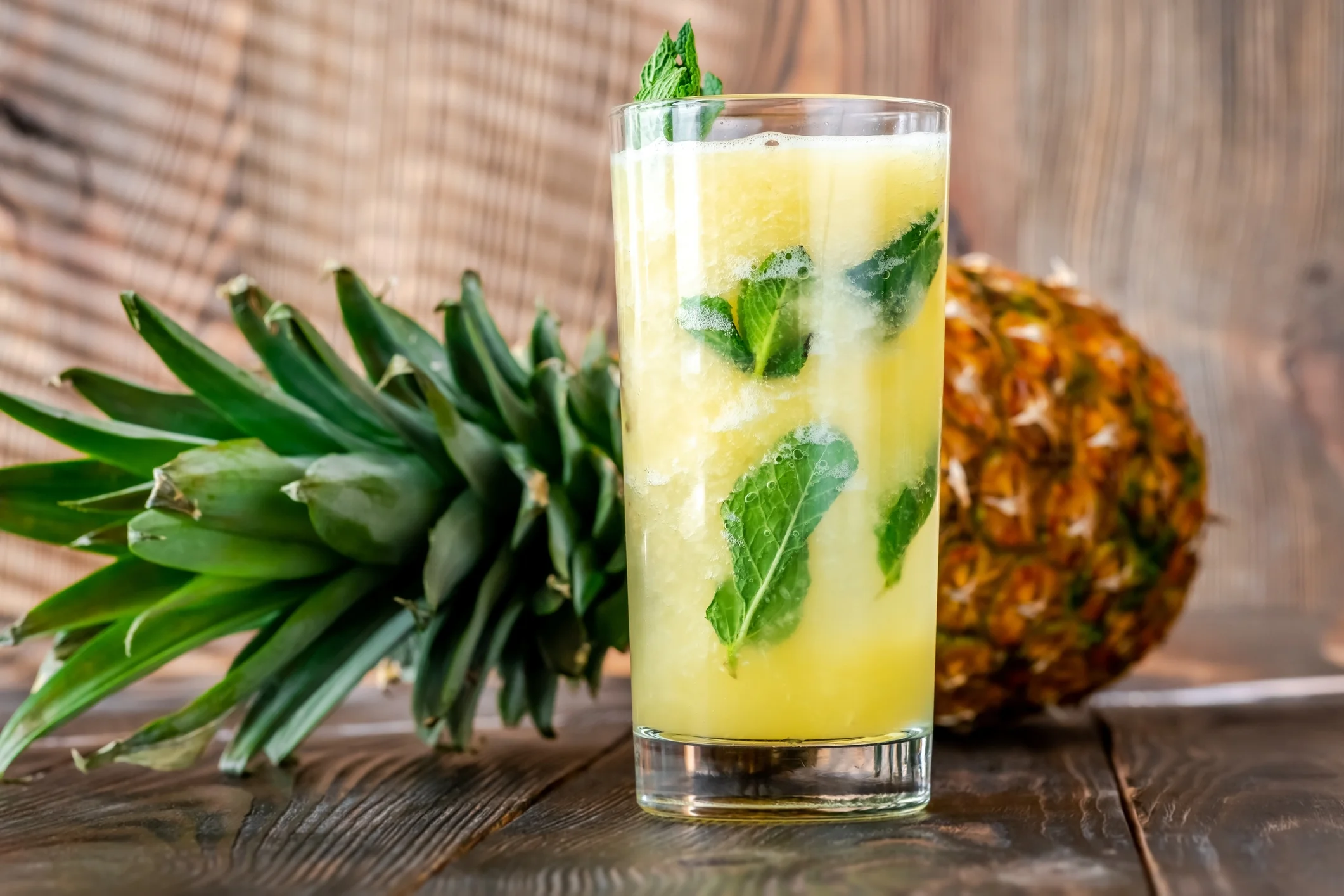 CAIPIRINHA DE ABACAXI