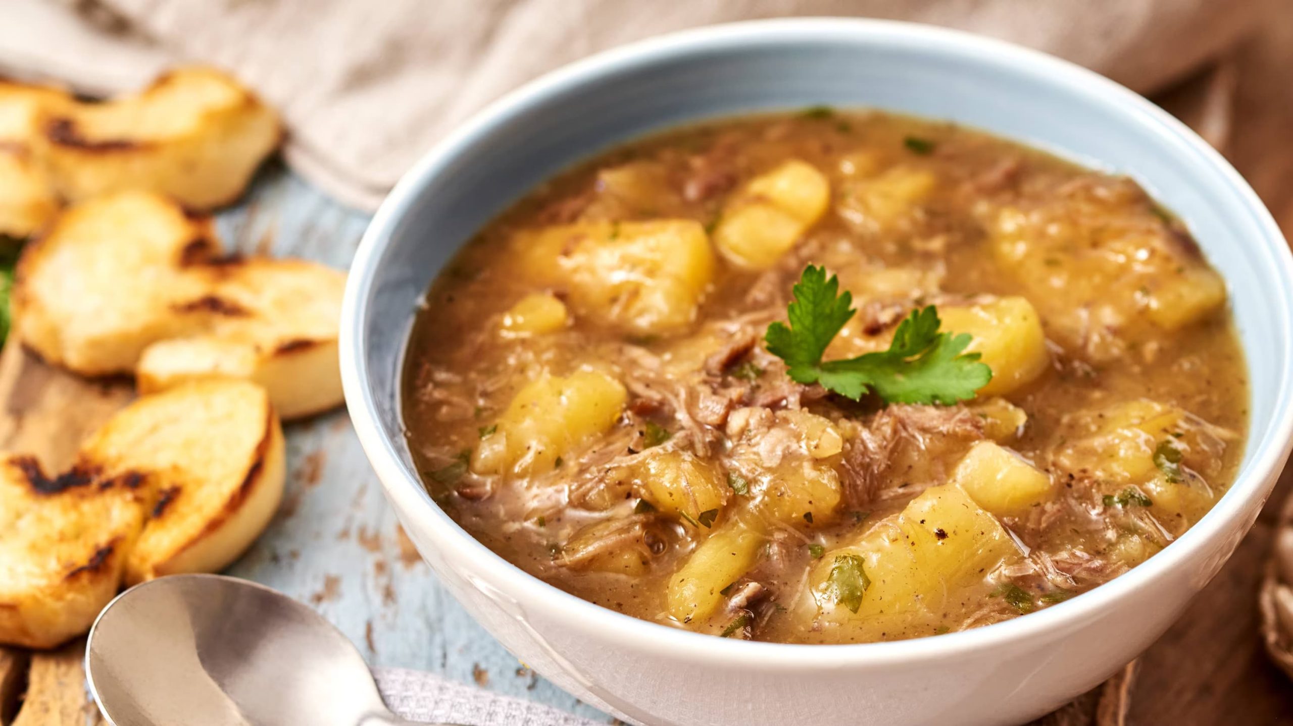 CALDO DE COSTELA